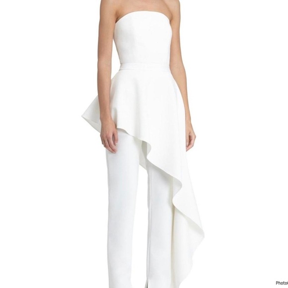 AQ/AQ Adelia White Jumpsuit Asymmetric Strapless Jumpsuit Size 8 - Picture 2 of 12